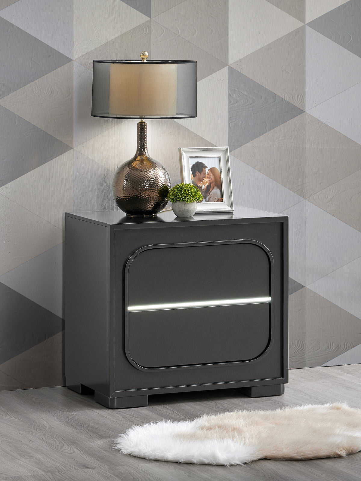 Wave Bedroom Collection