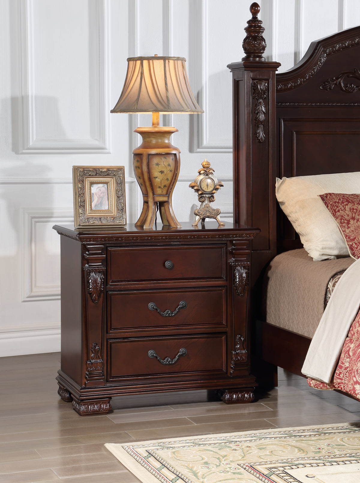 Lyndon Bedroom Collection