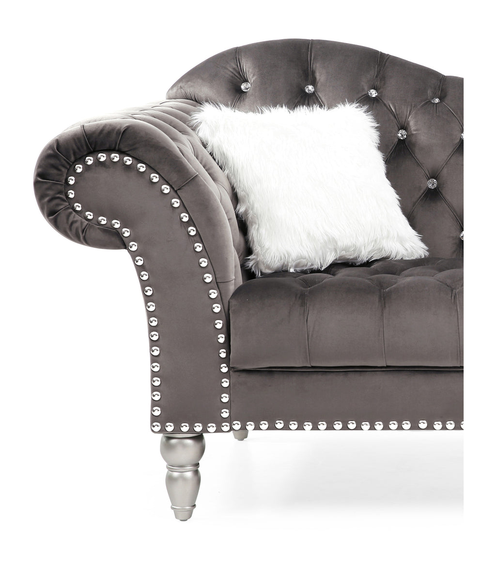 Wilshire Loveseat