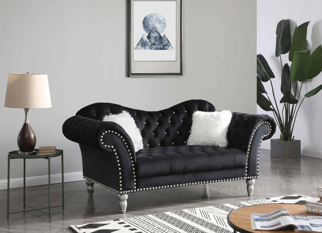 Wilshire Loveseat