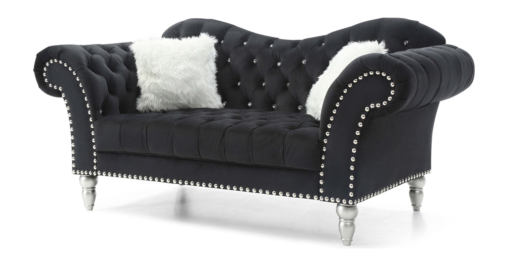 Wilshire Loveseat