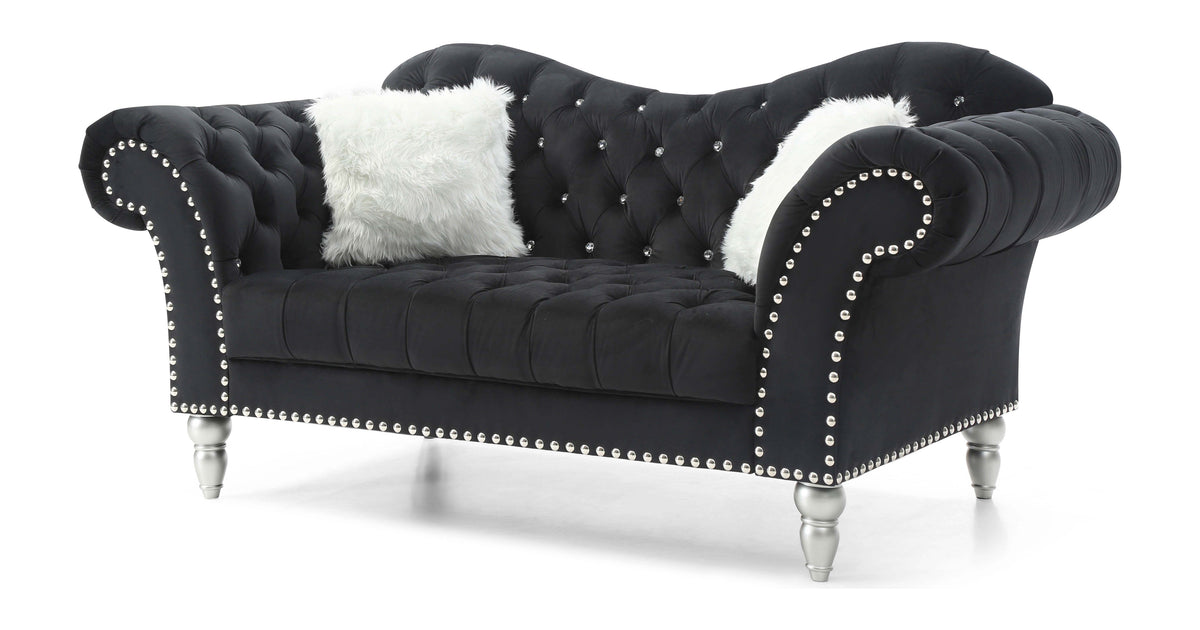 Wilshire Loveseat