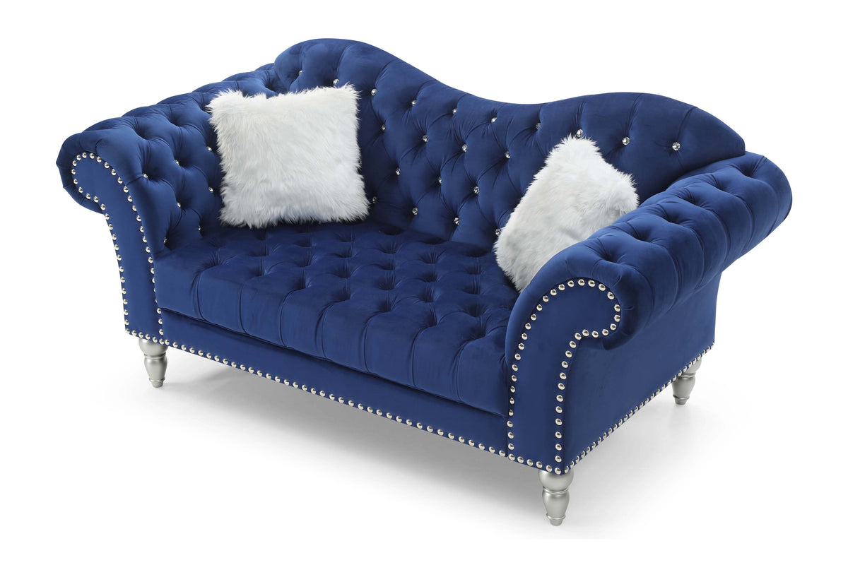 Wilshire Loveseat