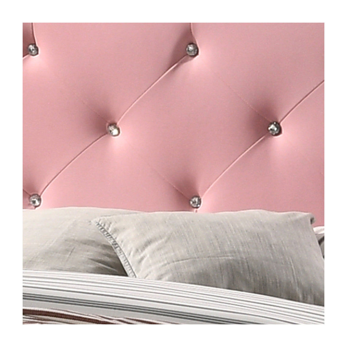 Deb Upholstered Bed