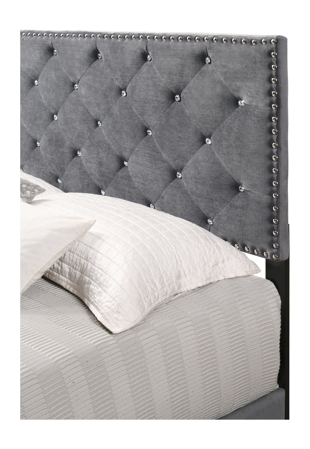 Suffolk Upholstered Bed