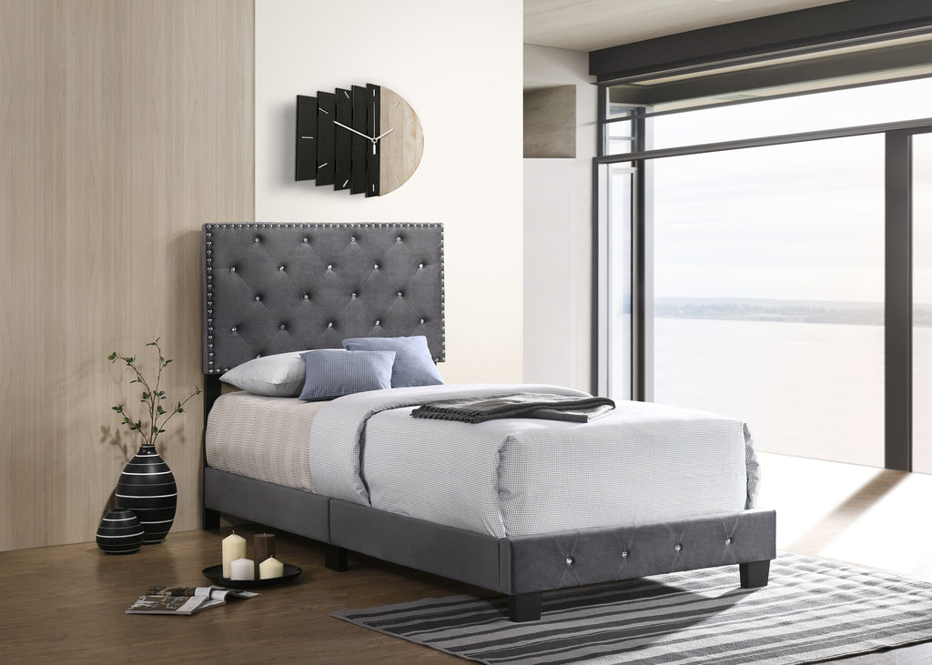 Suffolk Upholstered Bed