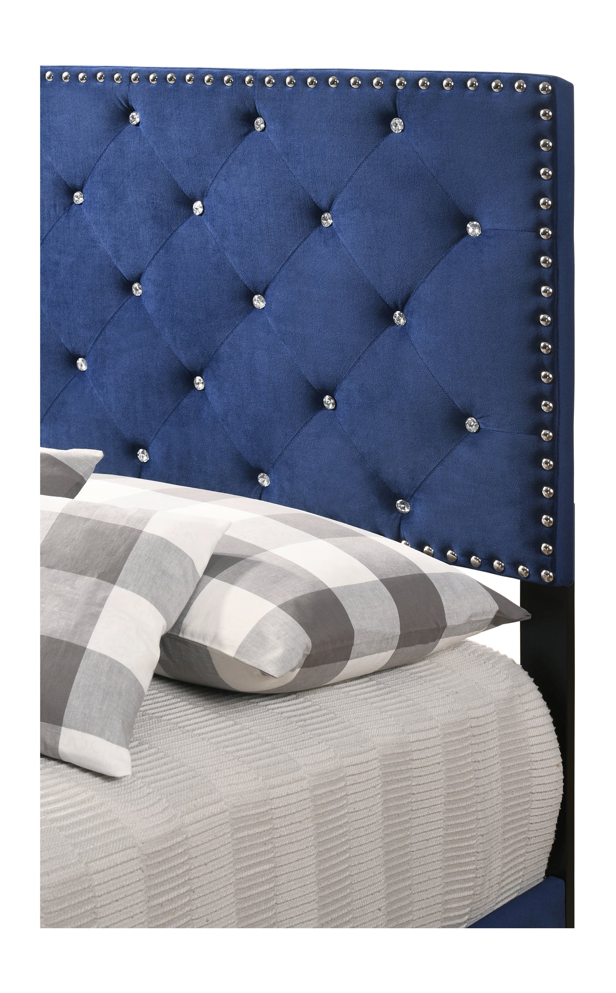 Suffolk Upholstered Bed