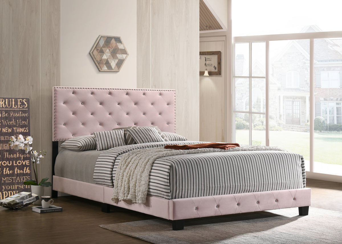 Suffolk Upholstered Bed