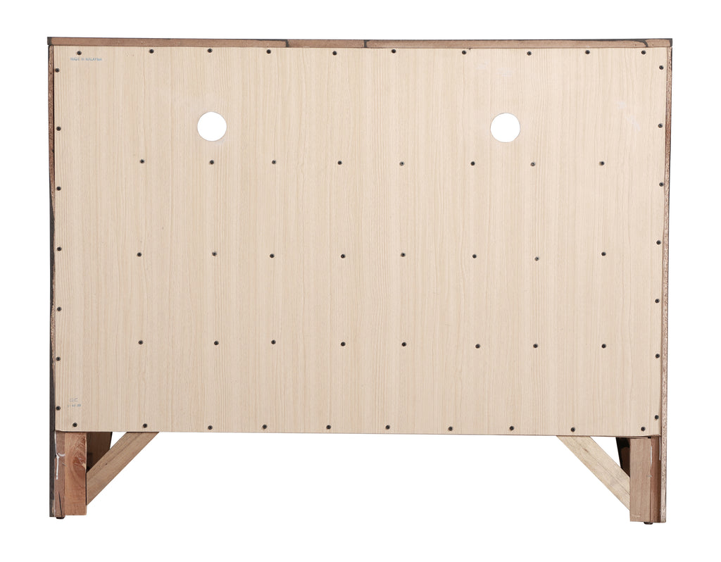 Marilla Media Chest