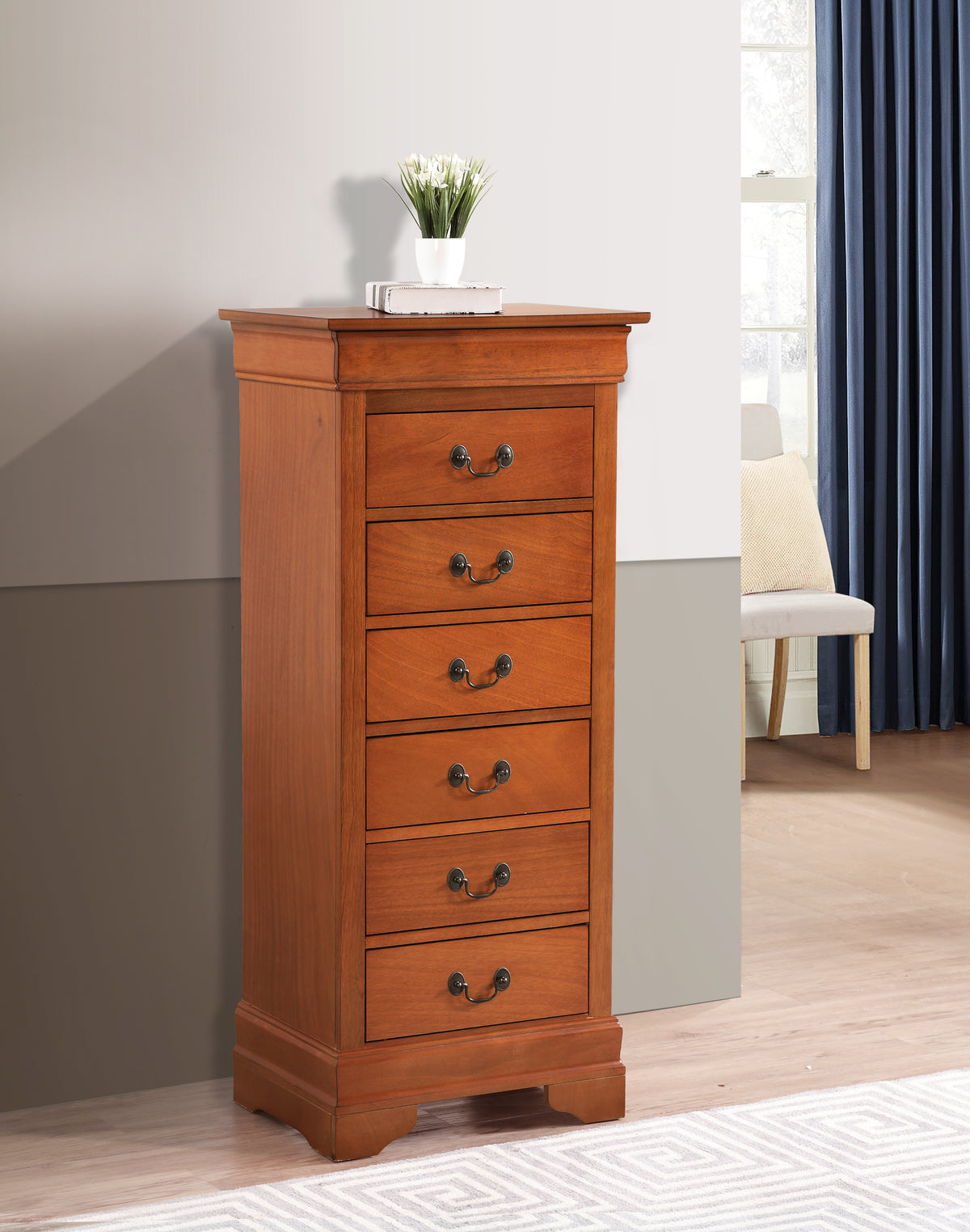 Louis Phillipe Lingerie Chest