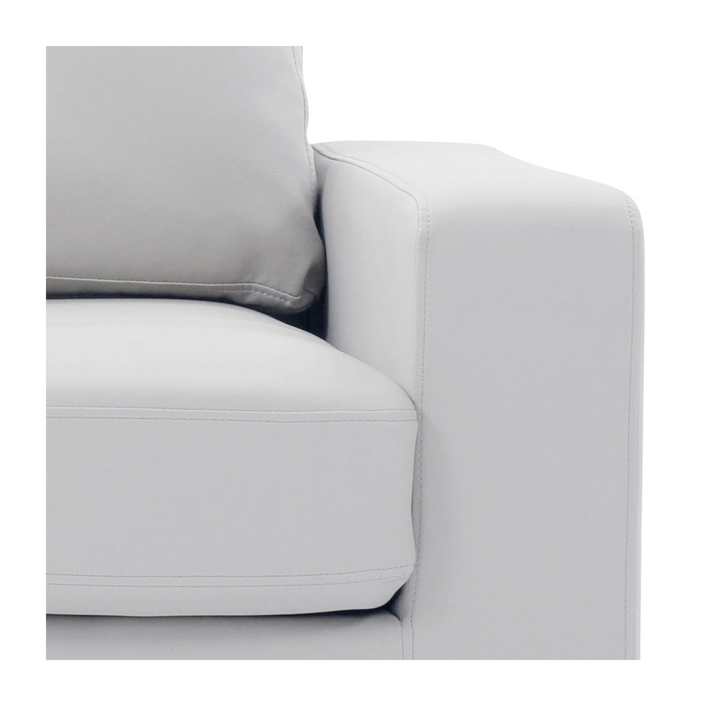 Newbury Loveseat