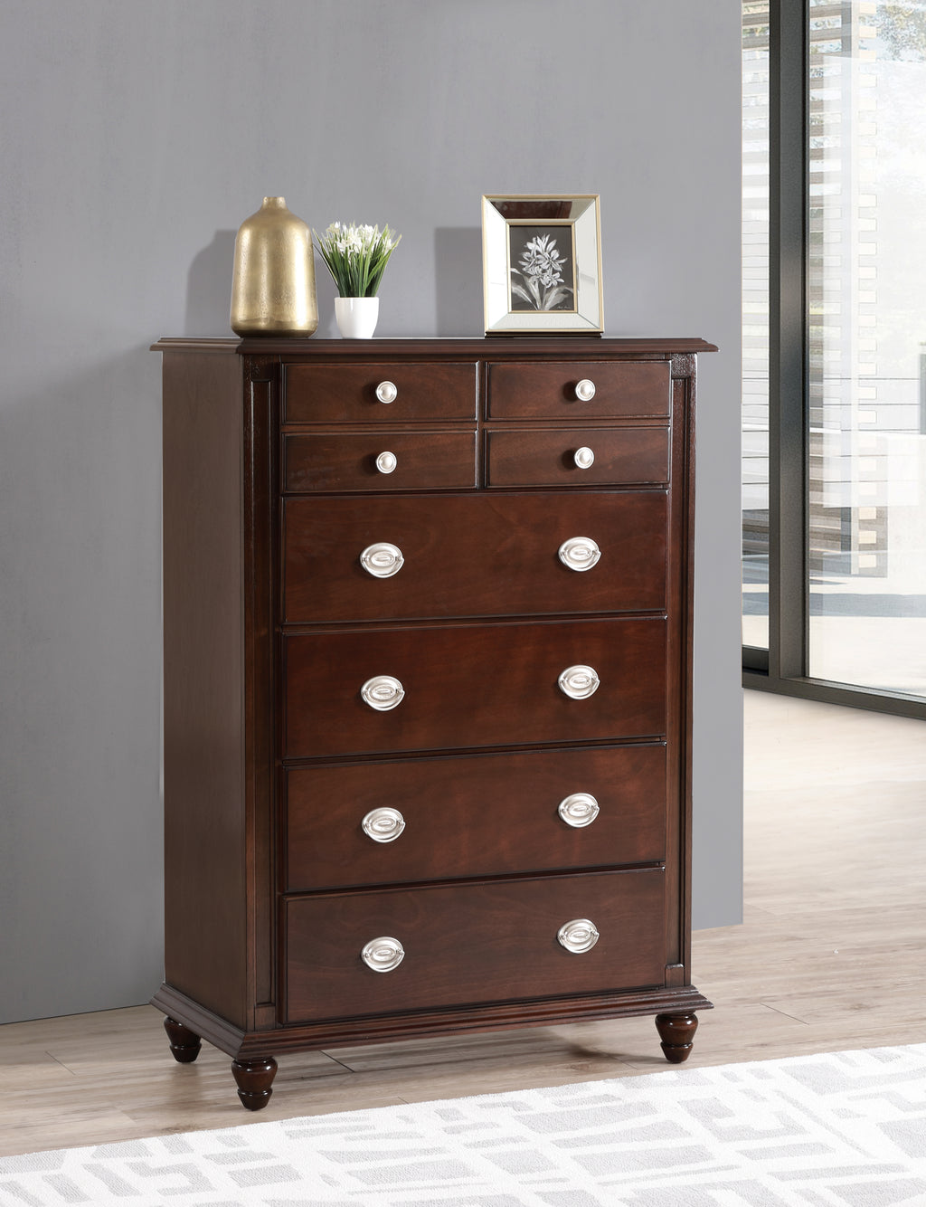 Summit Chest