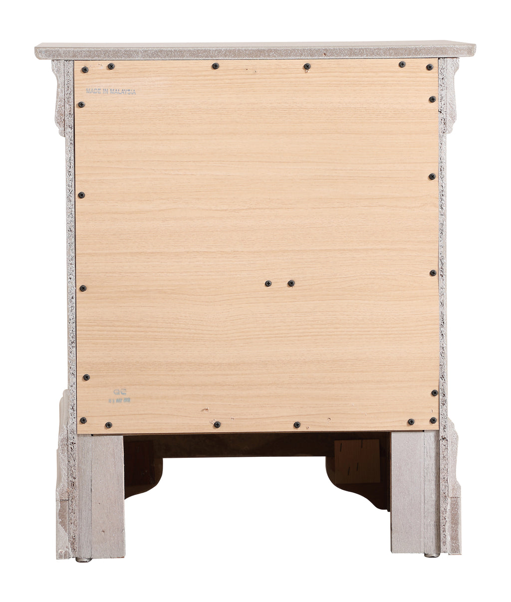 Lorana Bedroom Collection