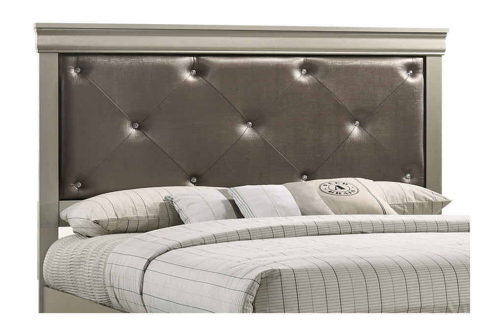 Lorana Bedroom Collection