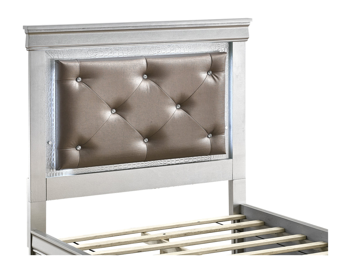 Lorana Bedroom Collection