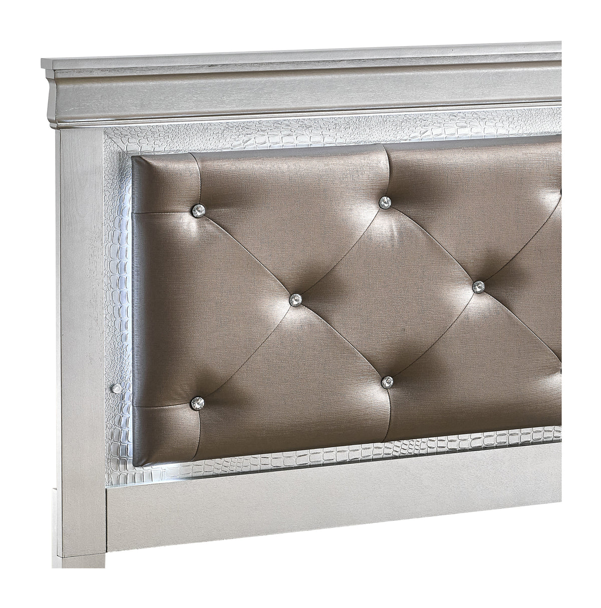 Lorana Bed