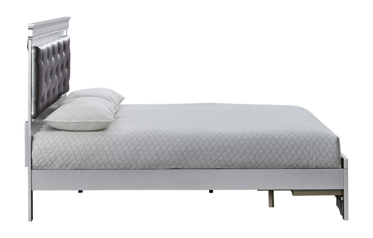 Lorana Bedroom Collection