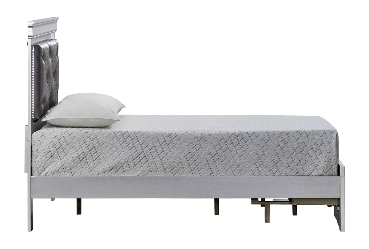 Lorana Bedroom Collection
