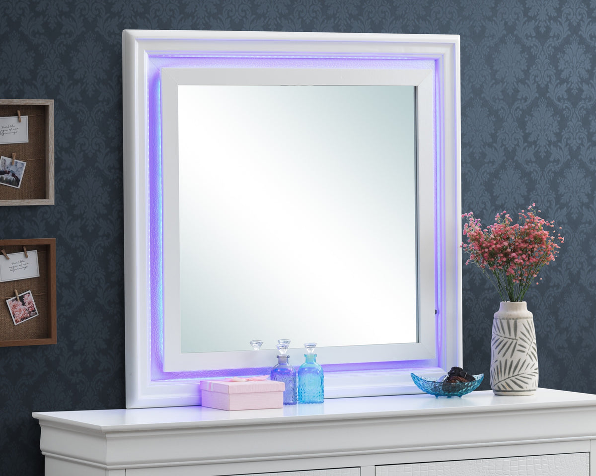 Lorana Mirror