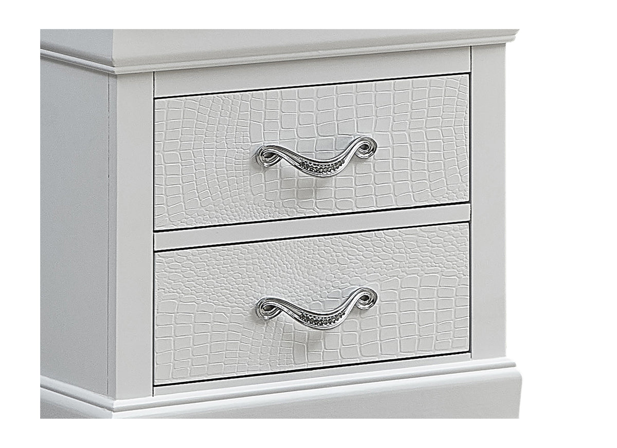 Lorana Bedroom Collection