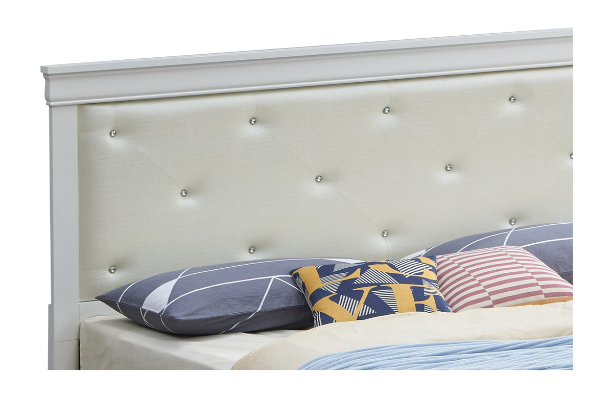 Lorana Bedroom Collection