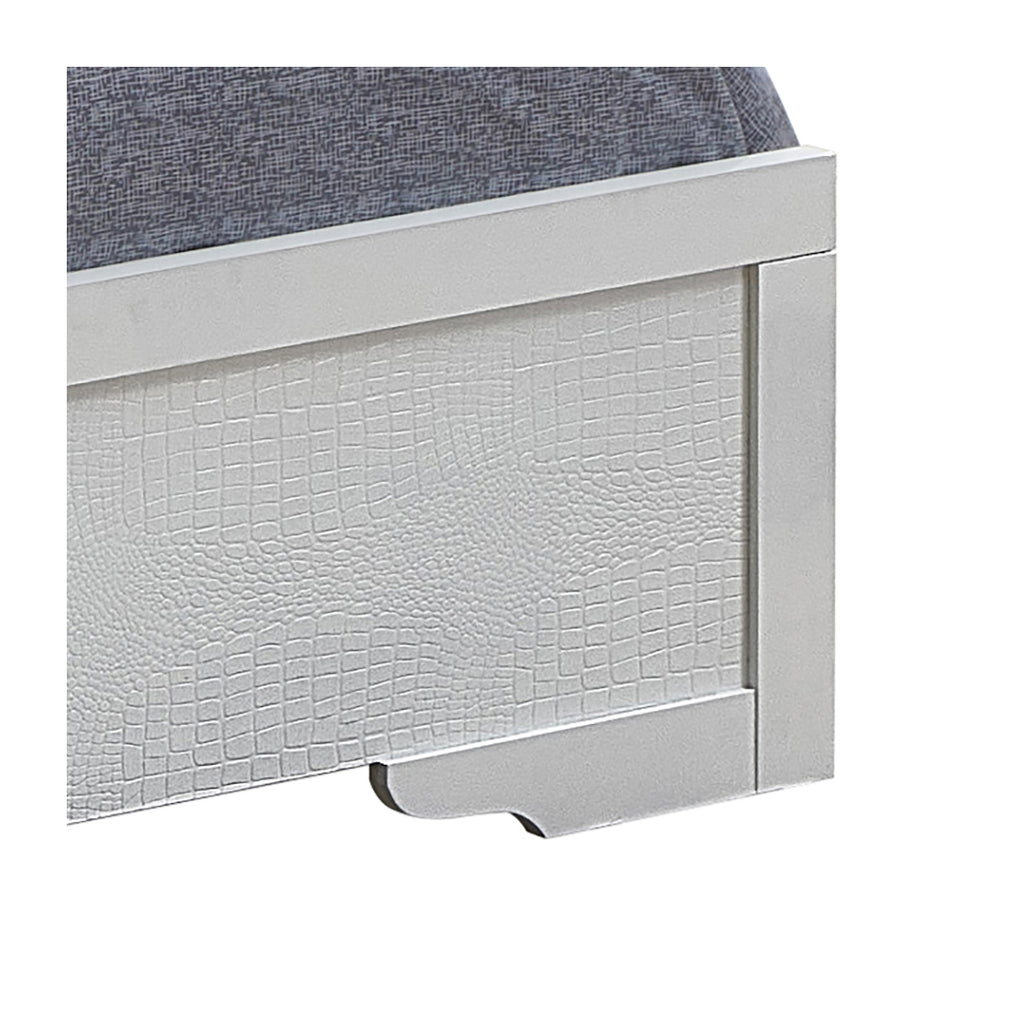 Lorana Bed