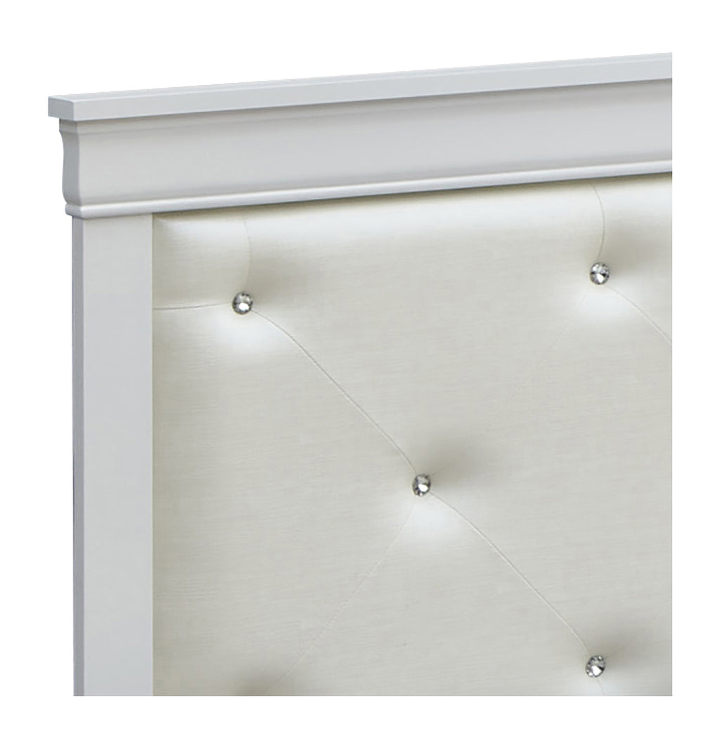 Lorana Bedroom Collection