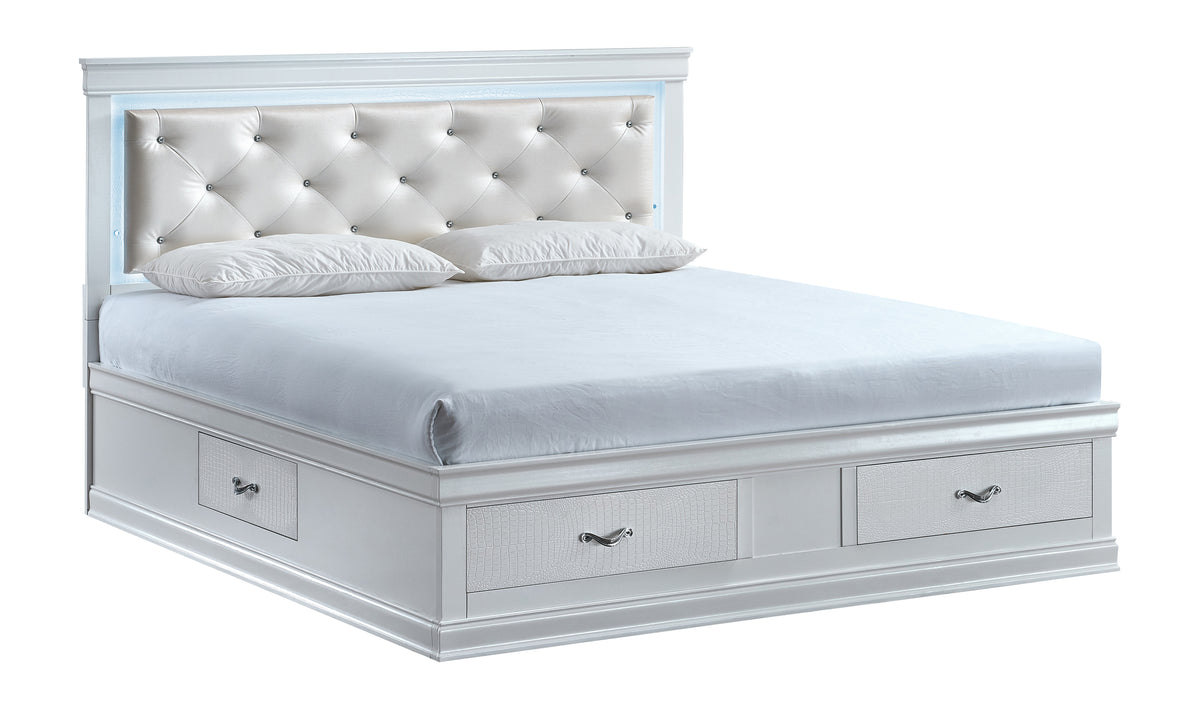 Lorana Bedroom Collection