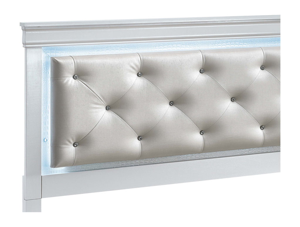 Lorana Bedroom Collection