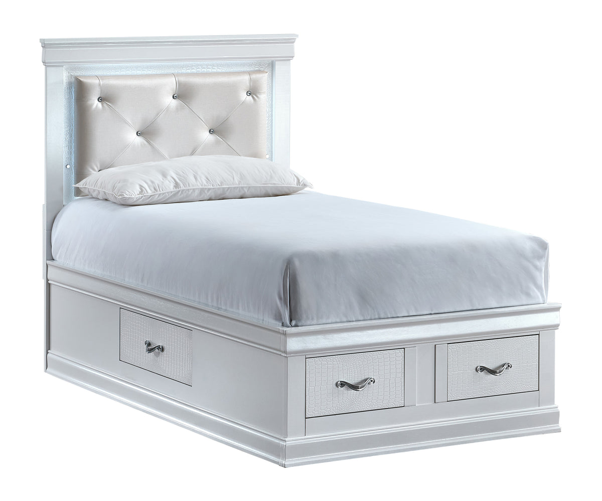 Lorana Bedroom Collection
