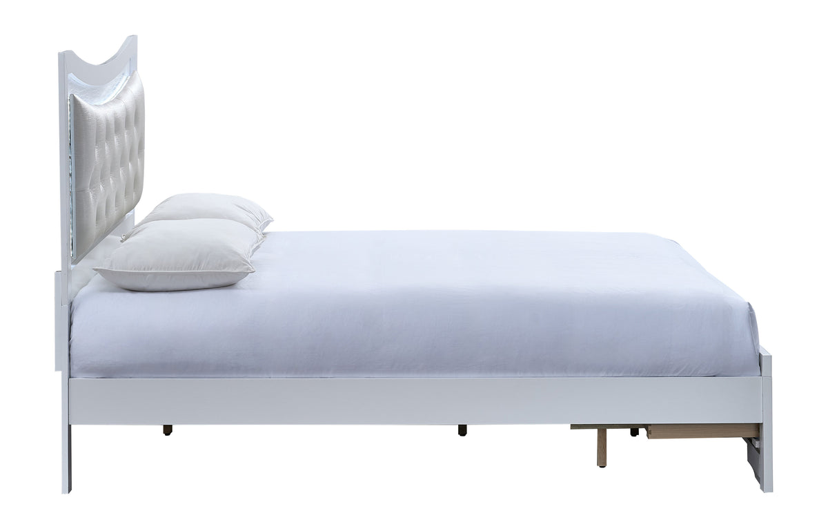 Lorana Bed
