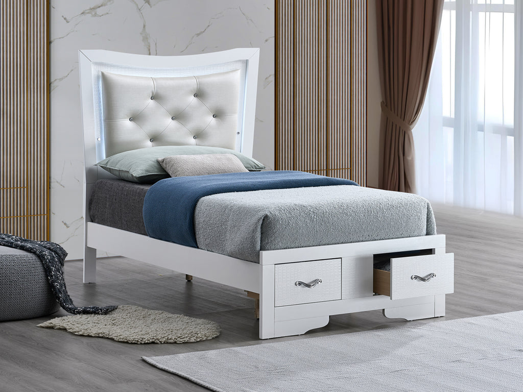 Lorana Bedroom Collection