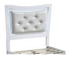 Lorana Bed