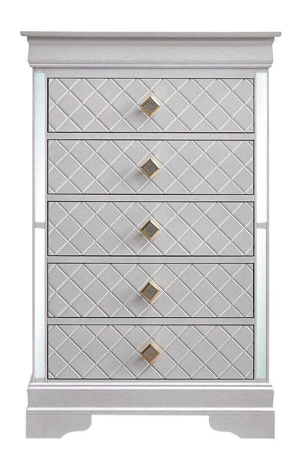 Verona Chest