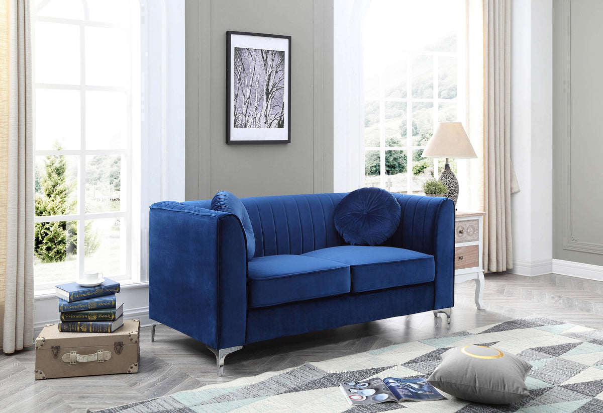 Delray Loveseat