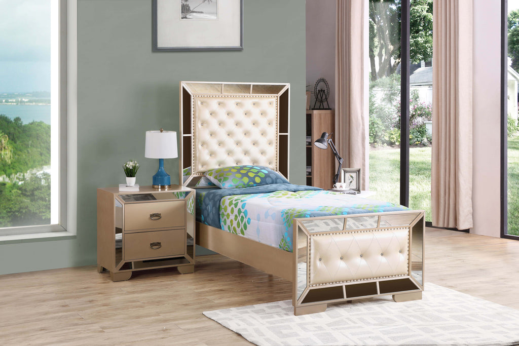 Hollywood Hills Bedroom Collection