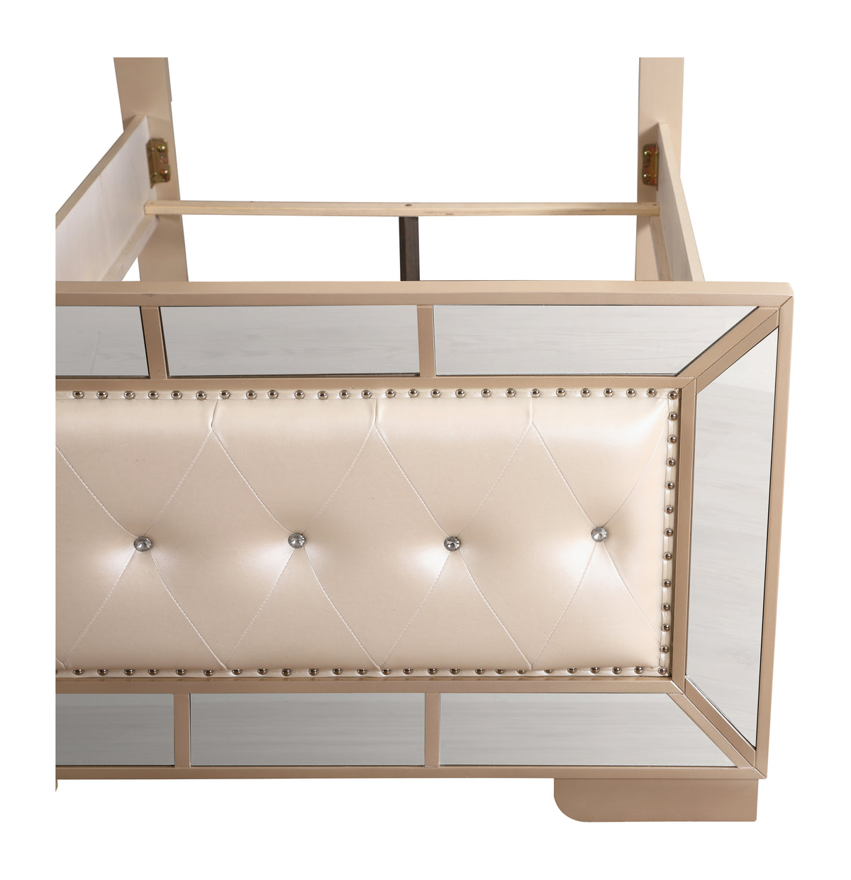 Hollywood Hills Bed