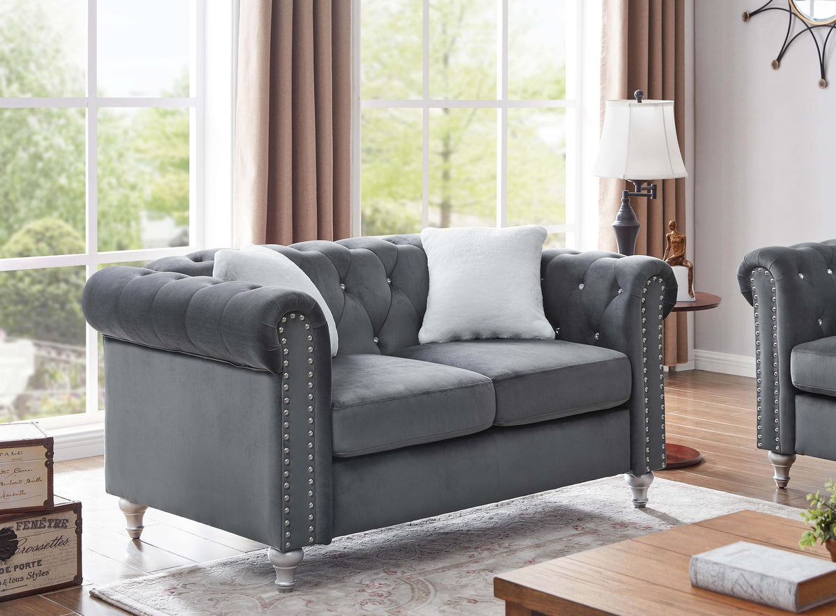 Raisa Livingroom Collection