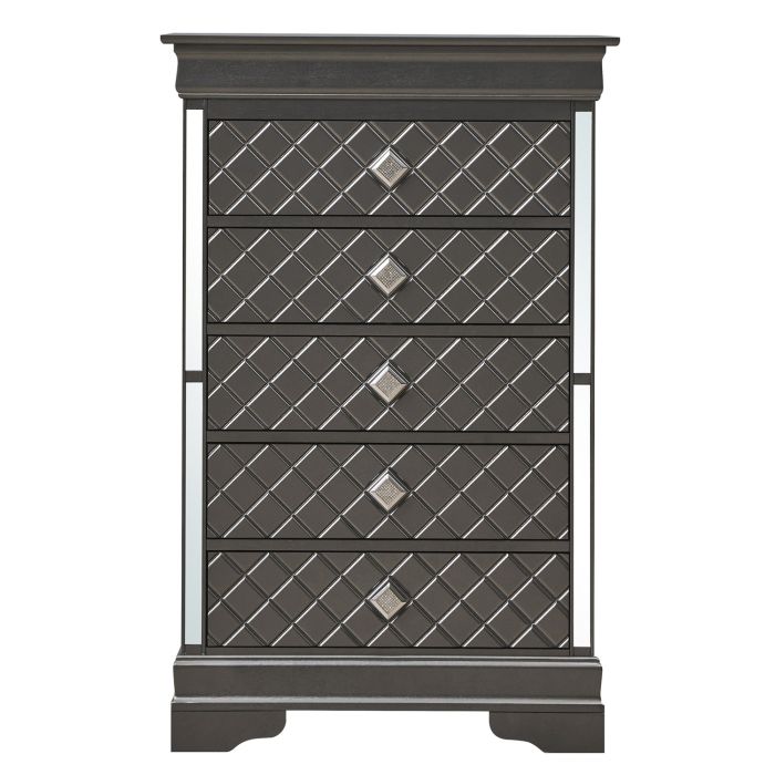 Verona Chest